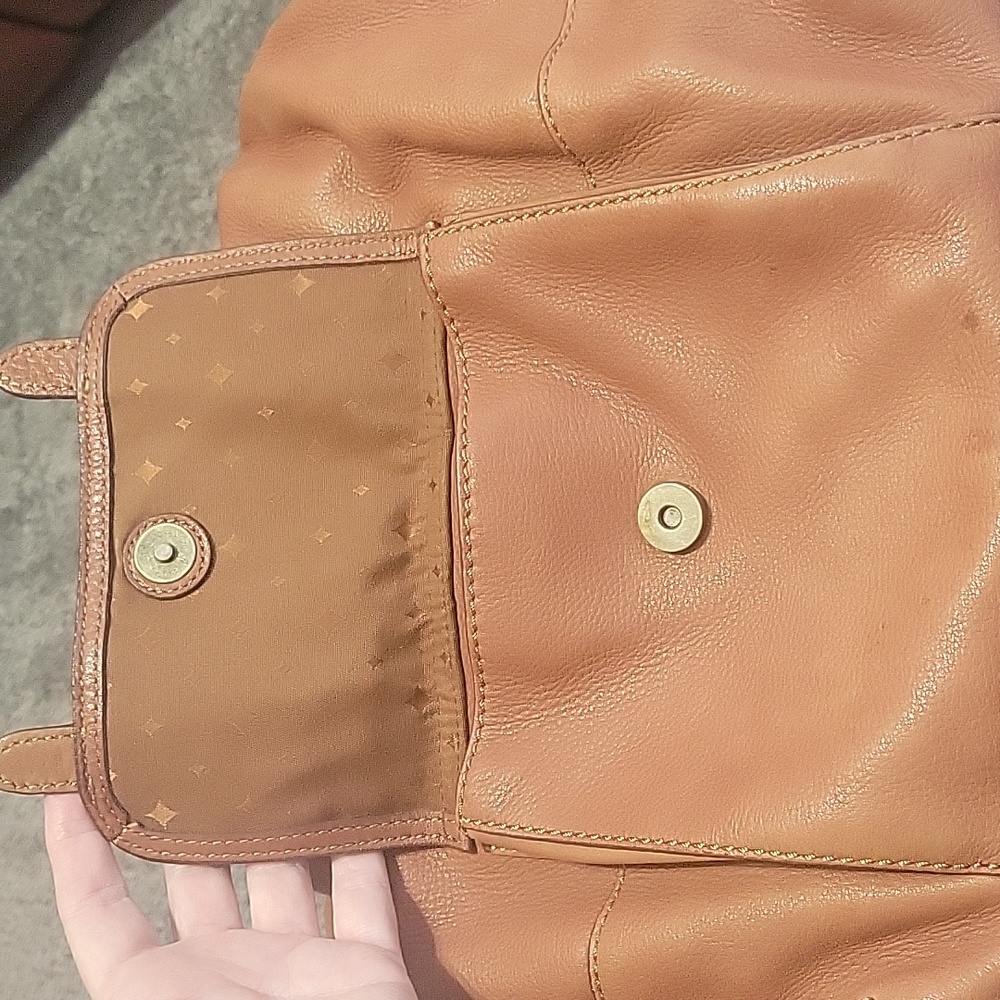 Fossil Leather Purse - Picture 10 of 13